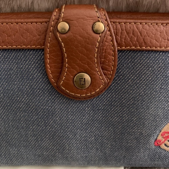 Fendi wallet - Picture 3 of 6